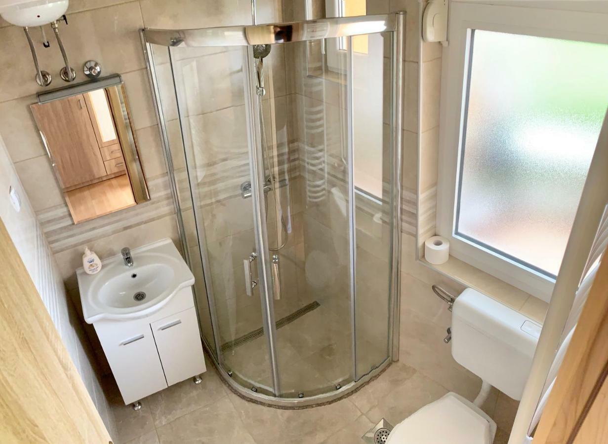 Apartment Angelina Требинье Экстерьер фото